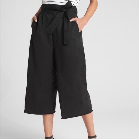 GAP Pants - NWT GAP high-waisted wide leg pants with tie
